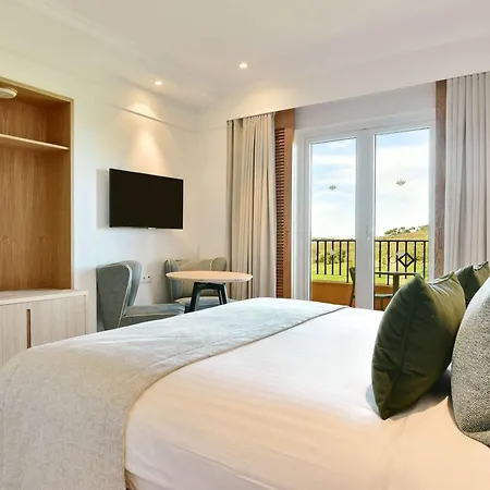 Dolce Camporeal Lisboa Курортный комплекс