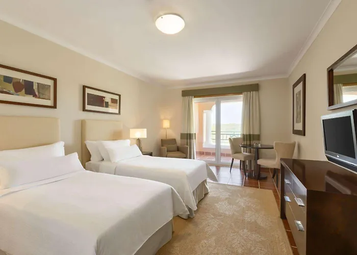 Resort Dolce Camporeal Lisboa 5*