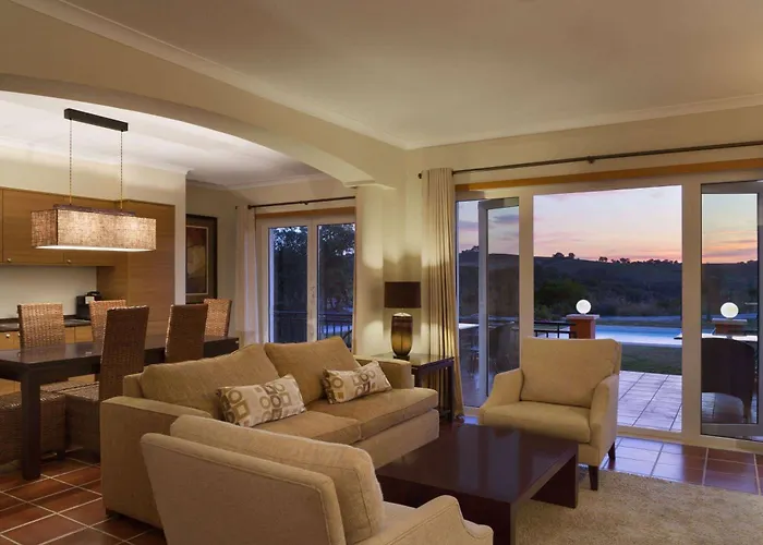 Курортный комплекс Dolce Camporeal Lisboa 5*